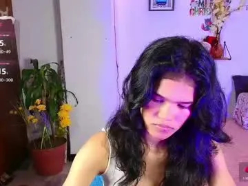 Offline emycarver09 on Chaturbate