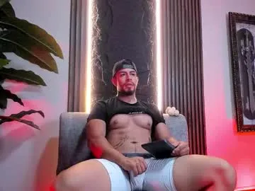 Offline ethan_king_ on Chaturbate