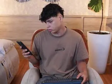 Offline ethan_occonor on Chaturbate