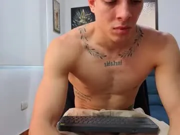 Offline ethangreey1 on Chaturbate