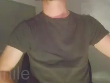 Offline eunile on Chaturbate