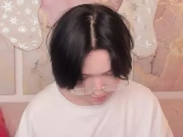 Offline fiamoory on Chaturbate