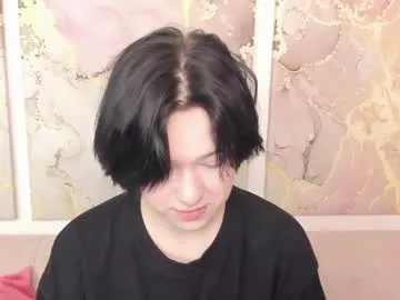 Offline fiamoory on Chaturbate