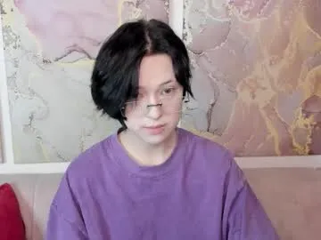 Offline fiamoory on Chaturbate