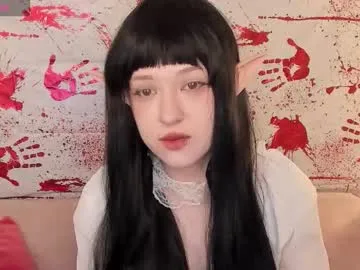 Offline fiamoory on Chaturbate