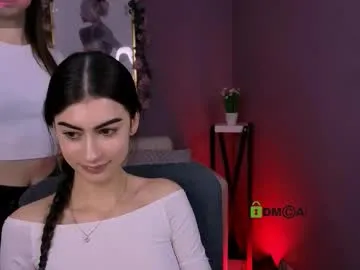 Freechat flora_ri on Chaturbate