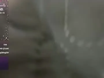 Freechat foxyiyi on Chaturbate