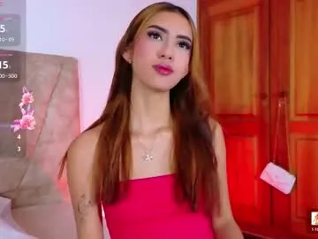 Offline giselleclair on Chaturbate