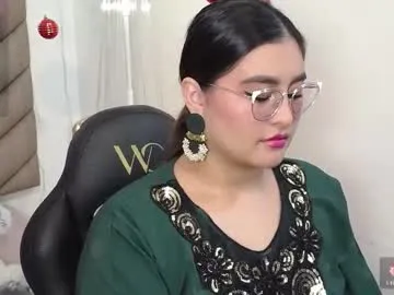 Freechat heluejamil on Chaturbate