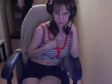 Offline heraluna_ on Chaturbate