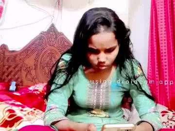 Offline hotcapolx on Chaturbate