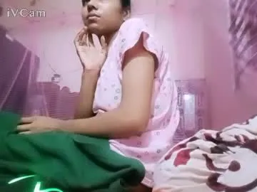 Offline hotcapolx on Chaturbate