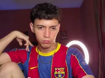 Freechat hunter_jagg on Chaturbate