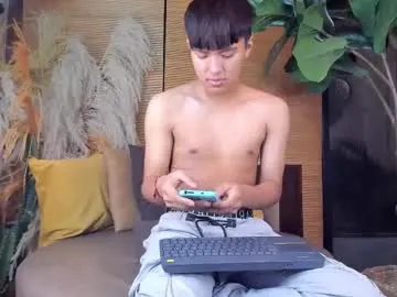 Freechat isaac_grimm on Chaturbate