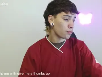 Offline ithan_rose on Chaturbate