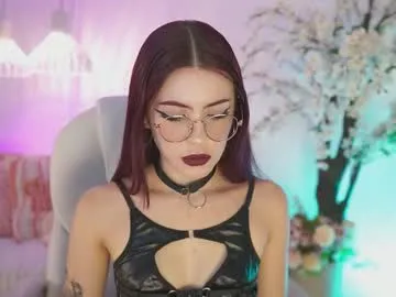 Offline jadesummerr on Chaturbate