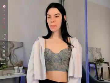 Freechat joanniecaughlin on Chaturbate