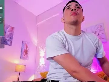 Offline juandiamonds on Chaturbate