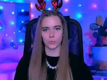 Offline junewoods on Chaturbate