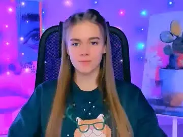 Offline junewoods on Chaturbate