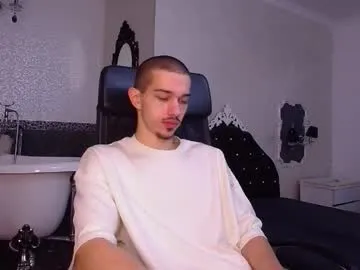 Freechat kaydendrew on Chaturbate