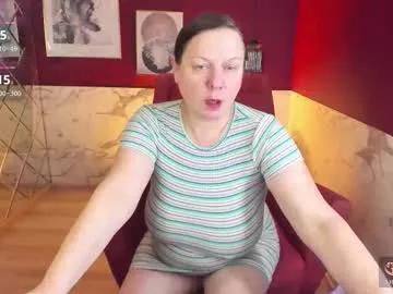 Offline kellysuper on Chaturbate