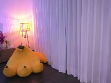 Offline lau__1 on Chaturbate