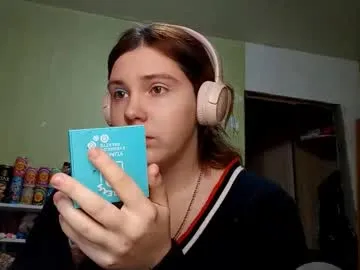 Offline lavonesorge on Chaturbate