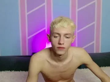 Offline leonlure on Chaturbate