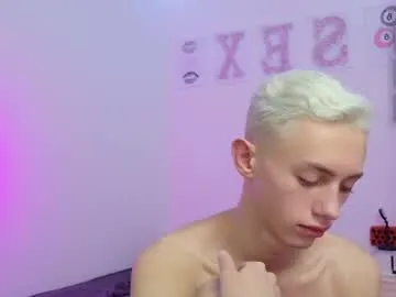 Offline leonlure on Chaturbate