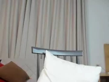 Freechat liavee on Chaturbate