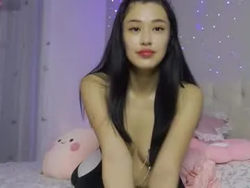 Freechat liavee on Chaturbate