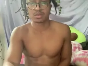 Offline lightskinbeachboy on Chaturbate