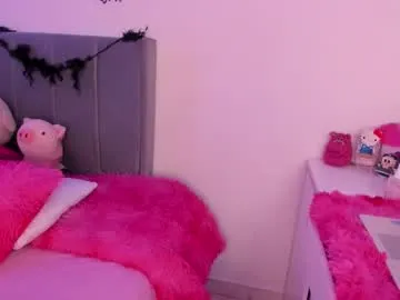 Offline lindaa_miller on Chaturbate