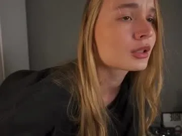Freechat lisa_schiele on Chaturbate