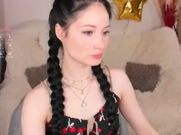 Offline lisamooore on Chaturbate