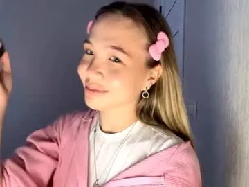 Offline lisandrasteed on Chaturbate