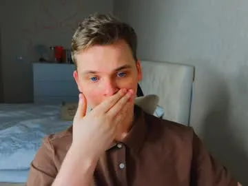 Offline lucas_dany on Chaturbate