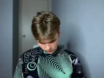 Offline lucas_dany on Chaturbate