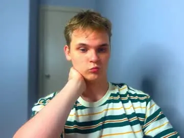 Offline lucas_dany on Chaturbate