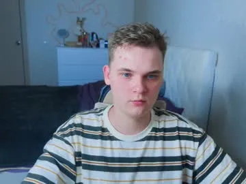 Offline lucas_dany on Chaturbate