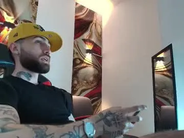 Offline luke_davis01 on Chaturbate