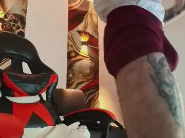 Offline luke_davis01 on Chaturbate