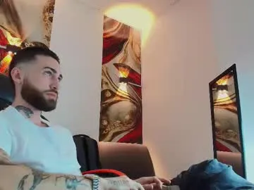 Offline luke_davis01 on Chaturbate