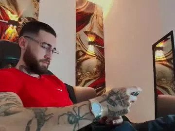 Offline luke_davis01 on Chaturbate