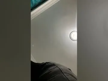 Offline mariana_c on Chaturbate