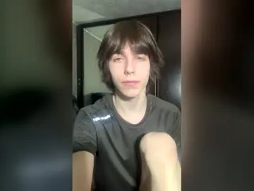 Offline masonsilver_ on Chaturbate