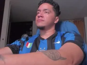 Offline masterjuanc on Chaturbate