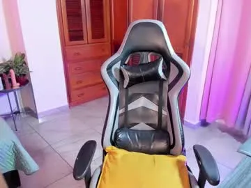 Offline mateo_nick on Chaturbate