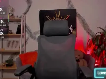 Offline maximusclark1_ on Chaturbate